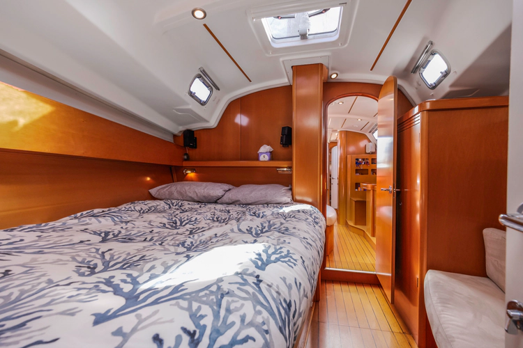 Sabbatical Yacht Photos Pics 