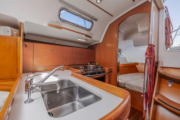 Sabbatical Yacht Photos Pics 