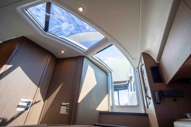 Ocean Eyes Yacht Photos Pics 
