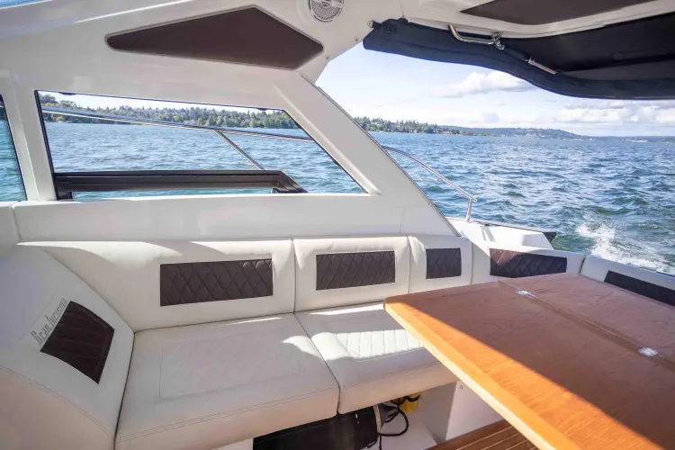 Ocean Eyes Yacht Photos Pics 