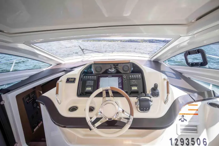 Ocean Eyes Yacht Photos Pics 