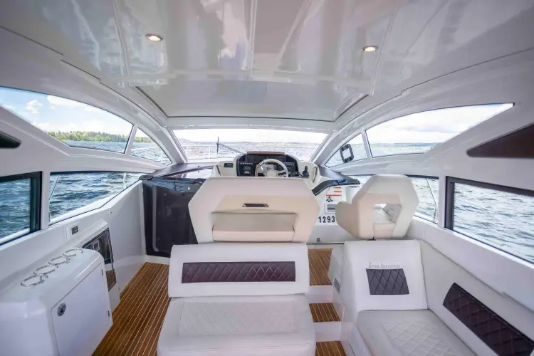 Ocean Eyes Yacht Photos Pics 