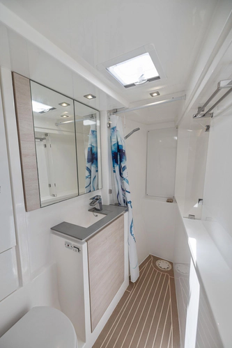 One Love Yacht Photos Pics 