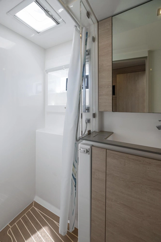 One Love Yacht Photos Pics 