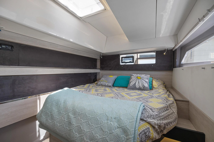 One Love Yacht Photos Pics 