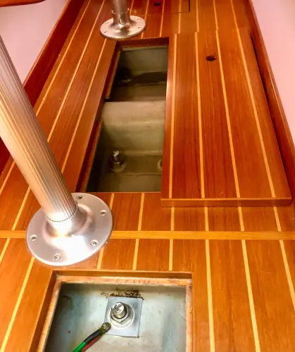 Red Cloud Yacht Photos Pics 