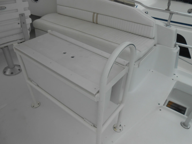 Cest Bon Yacht Photos Pics 