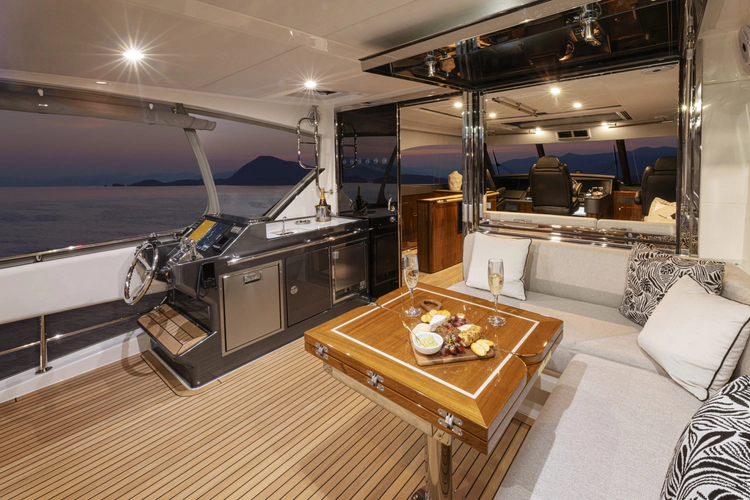 68 Smy Series II Yacht Photos Pics 