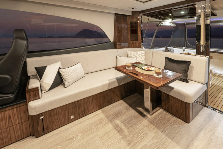 68 Smy Series II Yacht Photos Pics 
