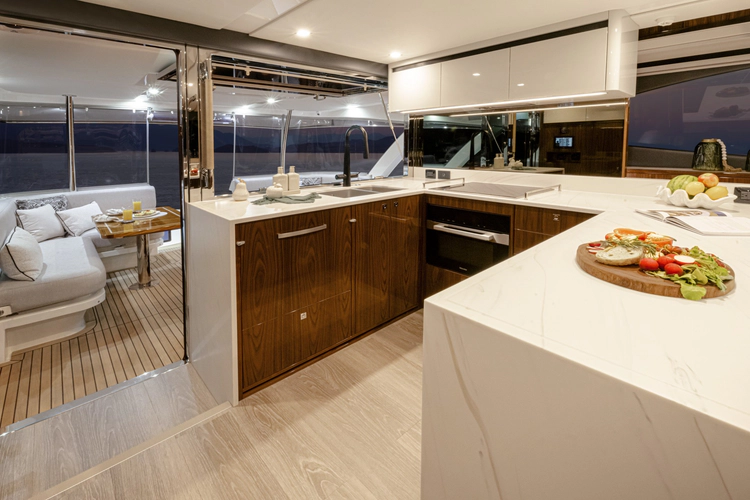 68 Smy Series II Yacht Photos Pics 
