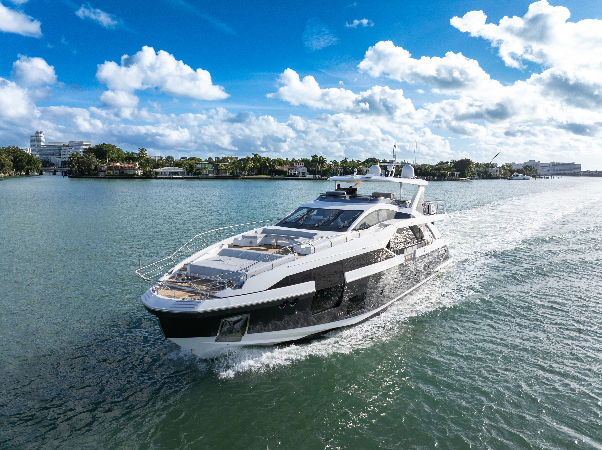 88' Azimut 2019