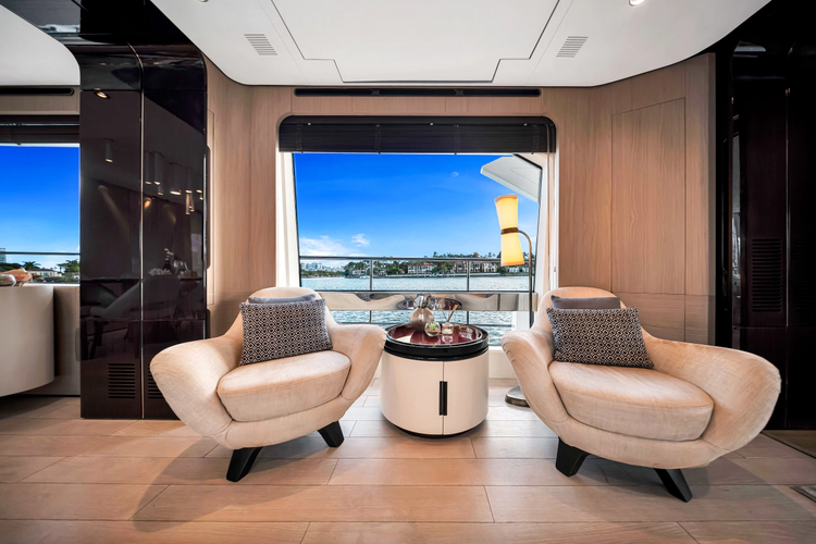 Cloud 9 Yacht Photos Pics 