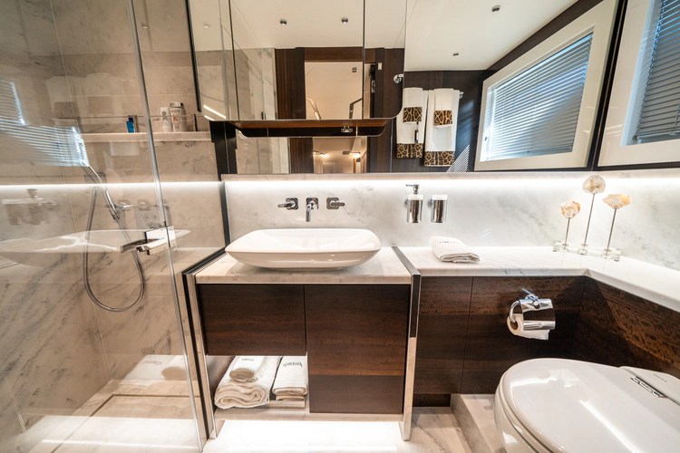 Lorena Yacht Photos Pics 