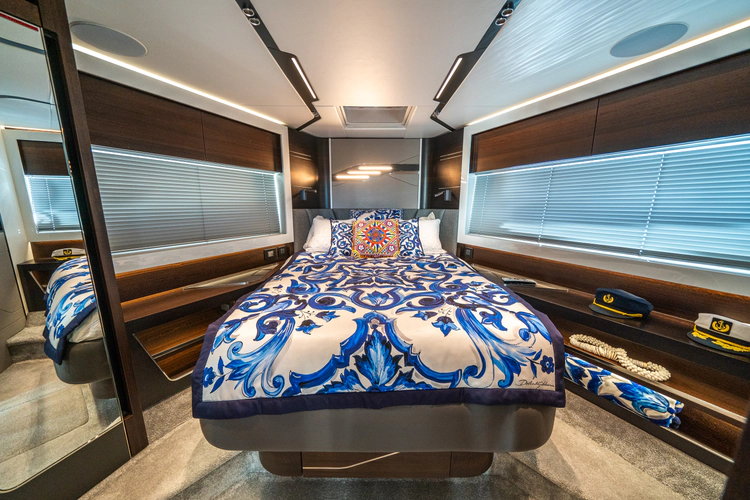 Lorena Yacht Photos Pics 