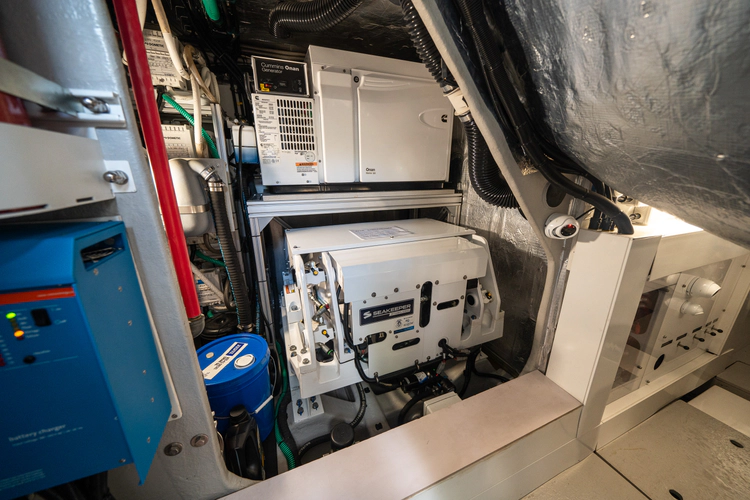 Lorena Yacht Photos Pics 