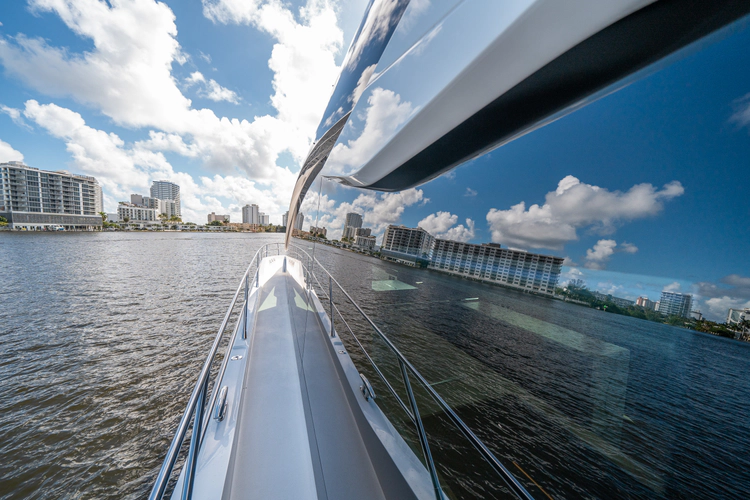 Lorena Yacht Photos Pics 