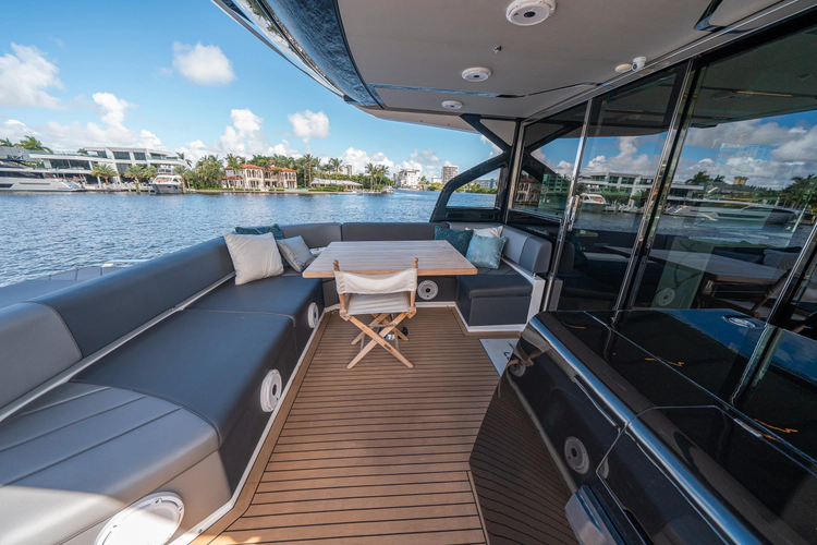 Lorena Yacht Photos Pics 