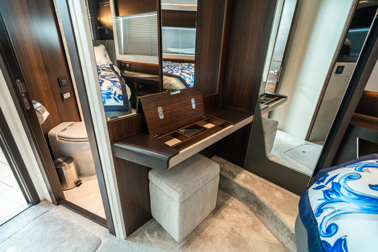 Lorena Yacht Photos Pics 