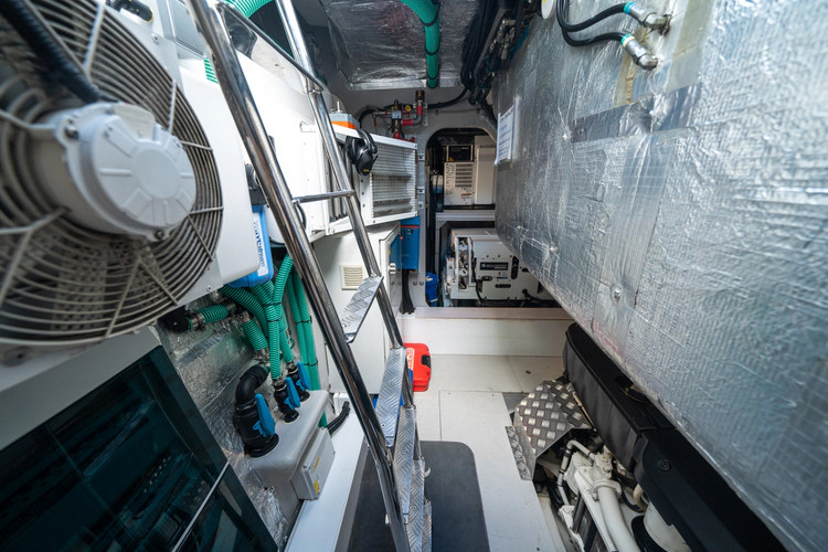 Lorena Yacht Photos Pics 