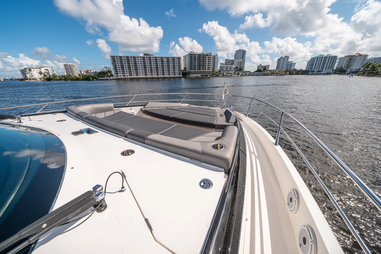 Lorena Yacht Photos Pics 