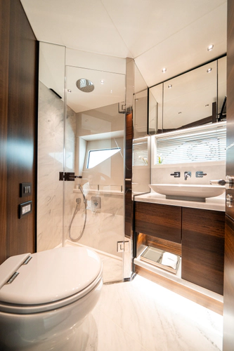 Lorena Yacht Photos Pics 