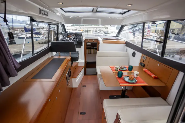 Myrt Yacht Photos Pics 