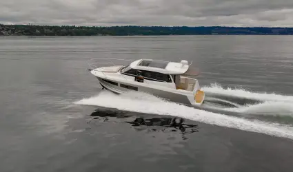 30' Jeanneau 2016