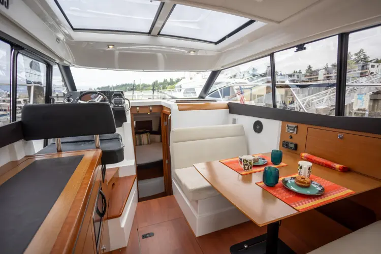 Myrt Yacht Photos Pics 
