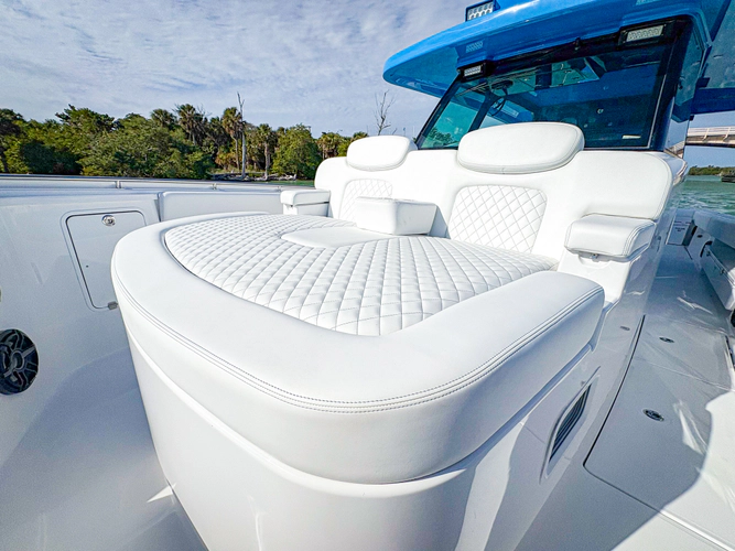 Dealer Demo Yacht Photos Pics 