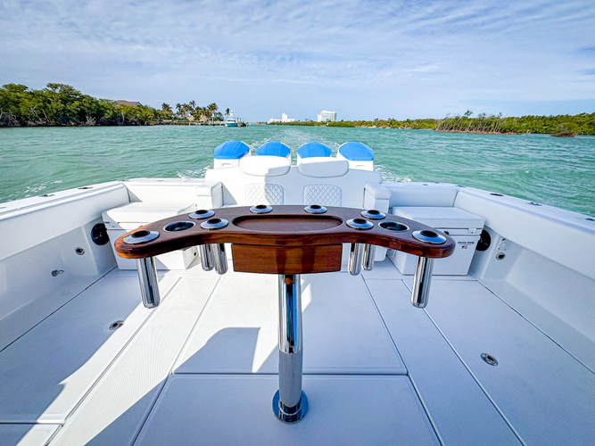 Dealer Demo Yacht Photos Pics 