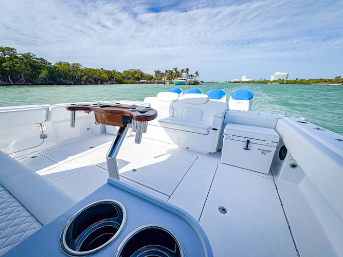 Dealer Demo Yacht Photos Pics 