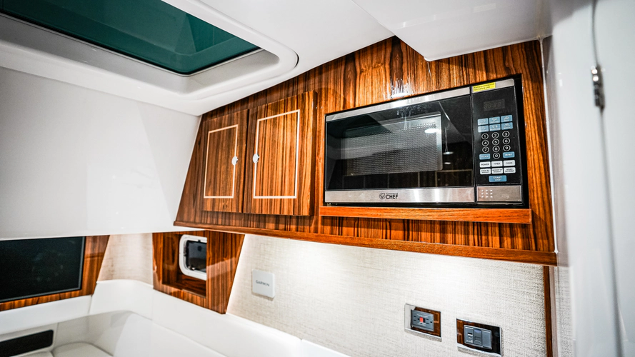 Dealer Demo Yacht Photos Pics 