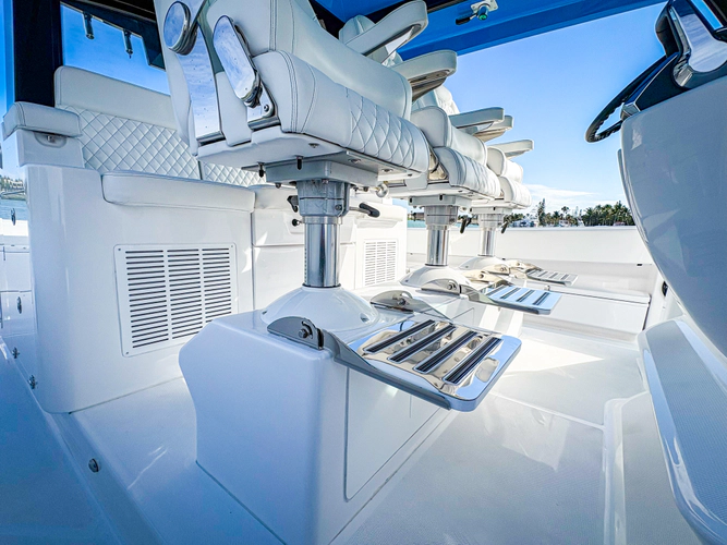 Dealer Demo Yacht Photos Pics 