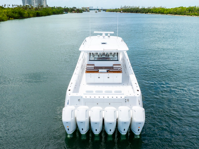 65 Estrella Yacht Photos Pics 