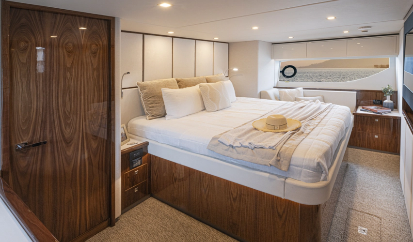 64 Sports Motor Yacht Series 2 Yacht Photos Pics 