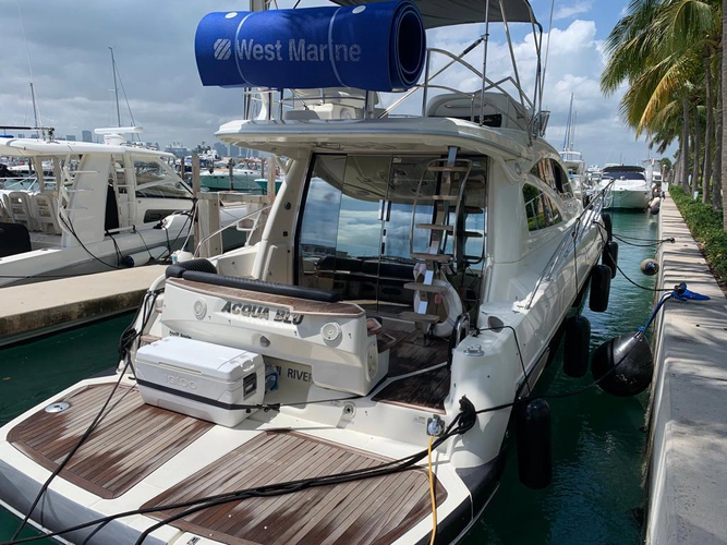 Family Affair Yacht Photos Pics 