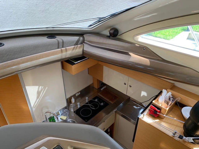 Family Affair Yacht Photos Pics 
