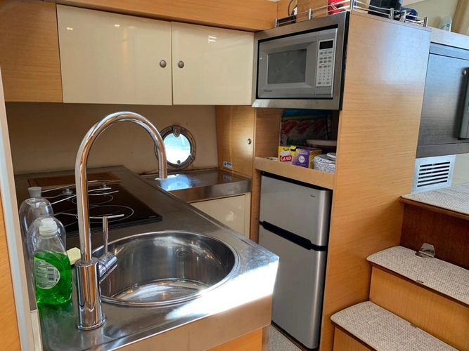 Family Affair Yacht Photos Pics 