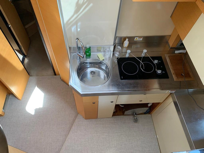 Family Affair Yacht Photos Pics 