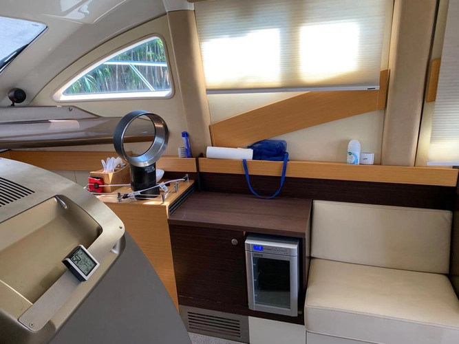 Family Affair Yacht Photos Pics 