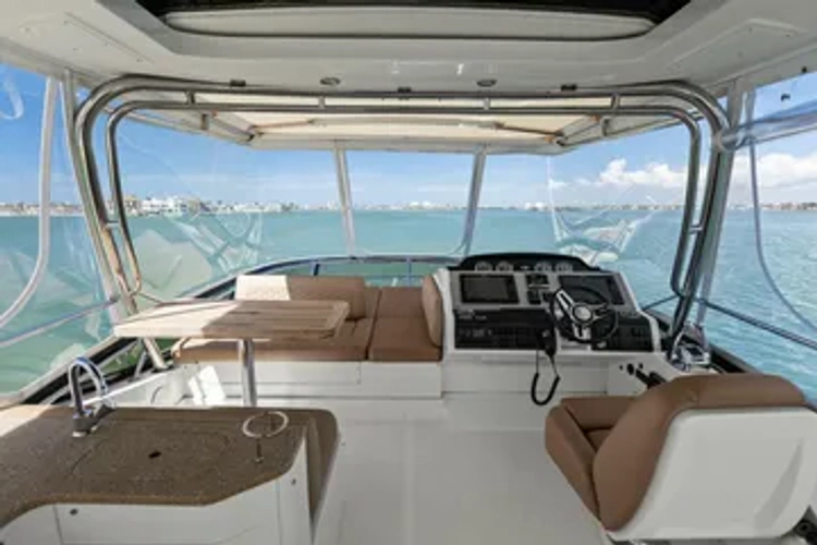 Prodigi Yacht Photos Pics 