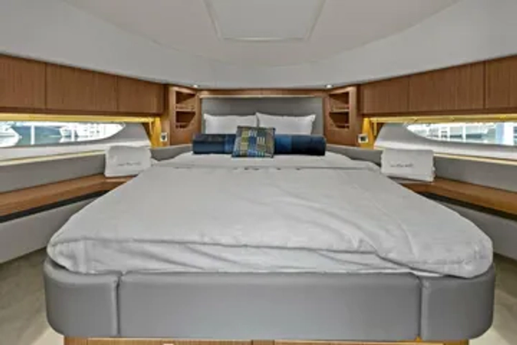 Prodigi Yacht Photos Pics 