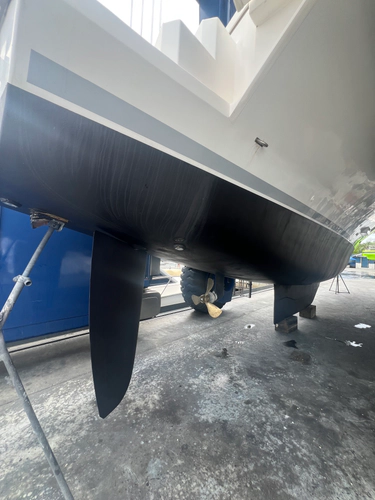 One Love Yacht Photos Pics 