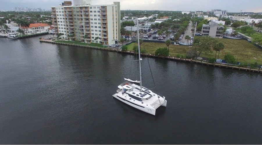 One Love Yacht Photos Pics 