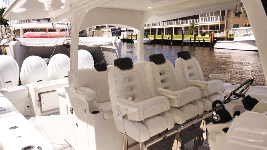 Reel Cowboy Yacht Photos Pics 