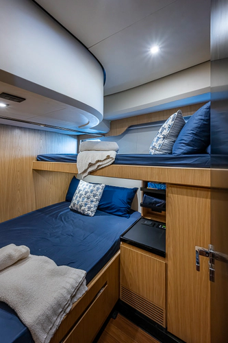 Monarch Yacht Photos Pics 