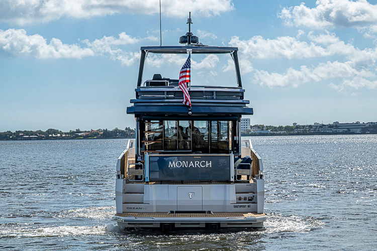 Monarch Yacht Photos Pics 