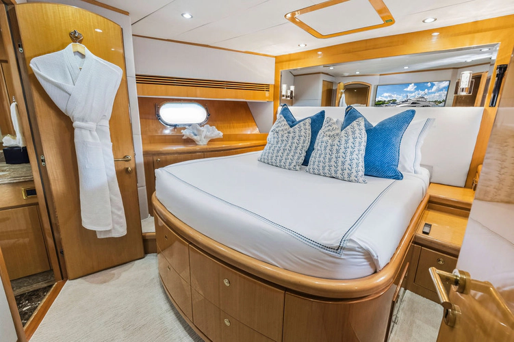 Perfect Harmony Yacht Photos Pics 