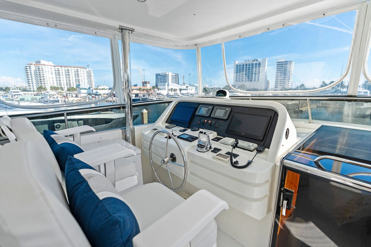 Perfect Harmony Yacht Photos Pics 