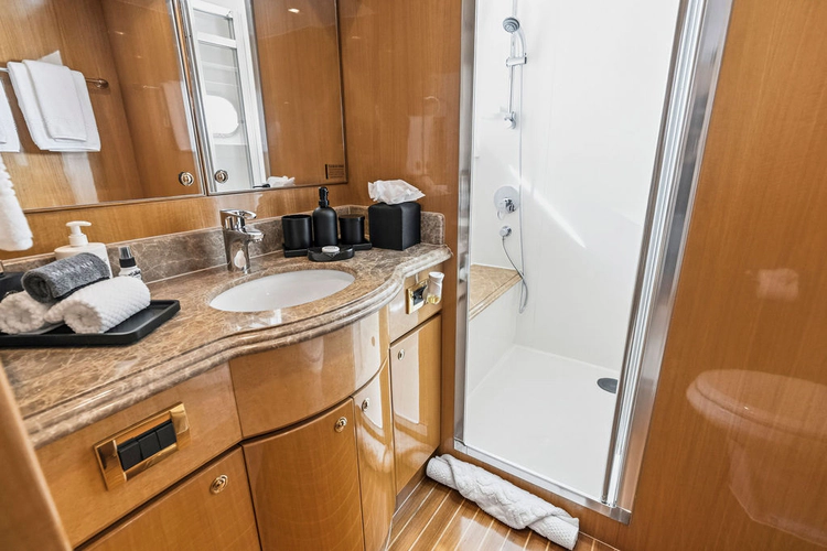 Perfect Harmony Yacht Photos Pics 